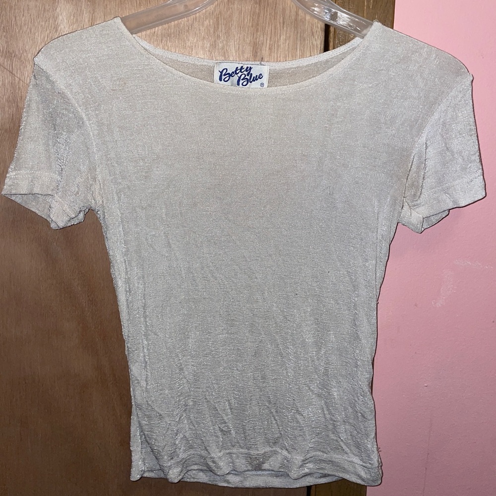 Betty Blue          S           White